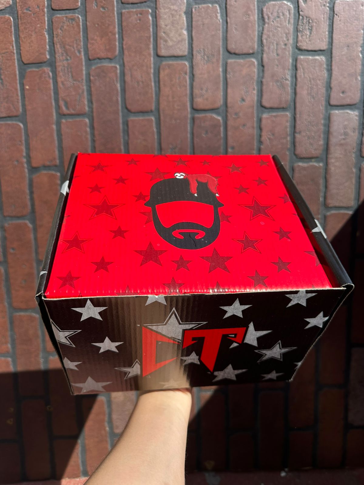 CAJA PARA GORRA BARBAS HATS